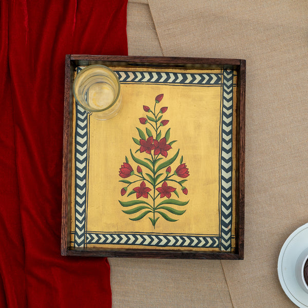 Sunehra Kanat hand painted tray set