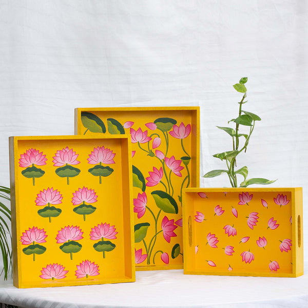 Pichwai Niraja Tray Set